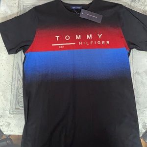 Men’s XL Tommy Hilfiger T-shirt